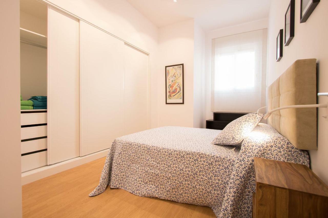 Murallas De Sevilla Apartamento Con Garaje 4 Pax Dış mekan fotoğraf