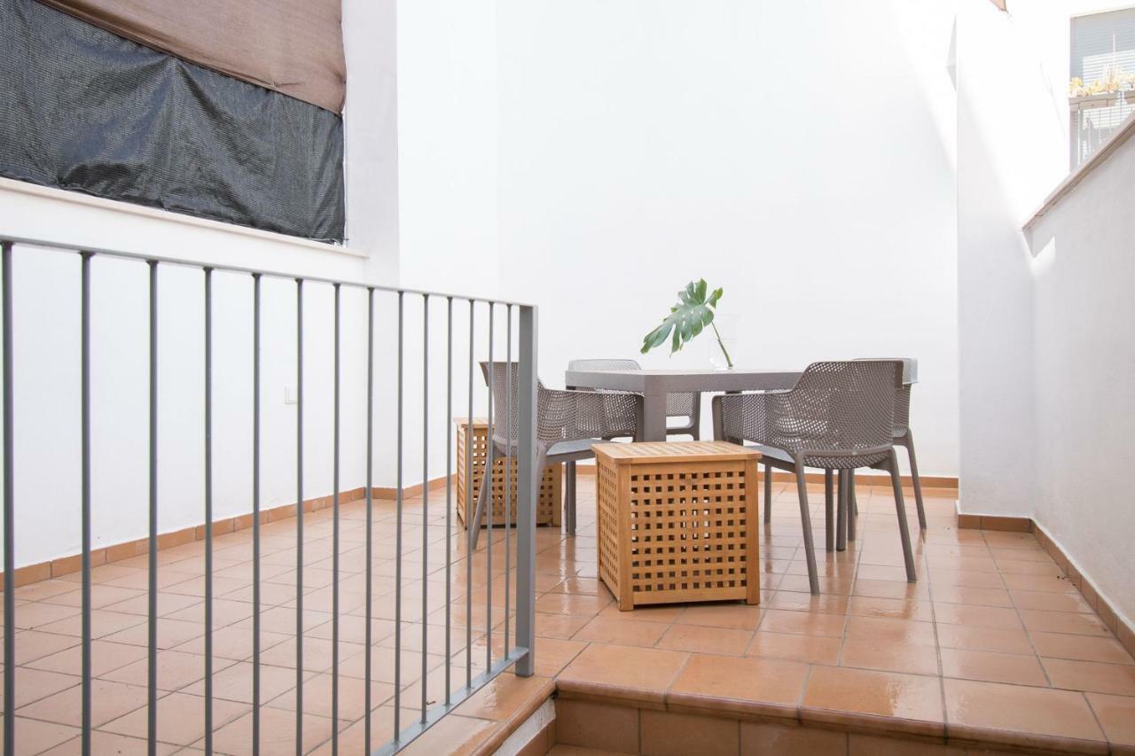 Murallas De Sevilla Apartamento Con Garaje 4 Pax Dış mekan fotoğraf