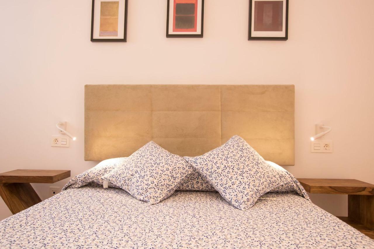 Murallas De Sevilla Apartamento Con Garaje 4 Pax Dış mekan fotoğraf
