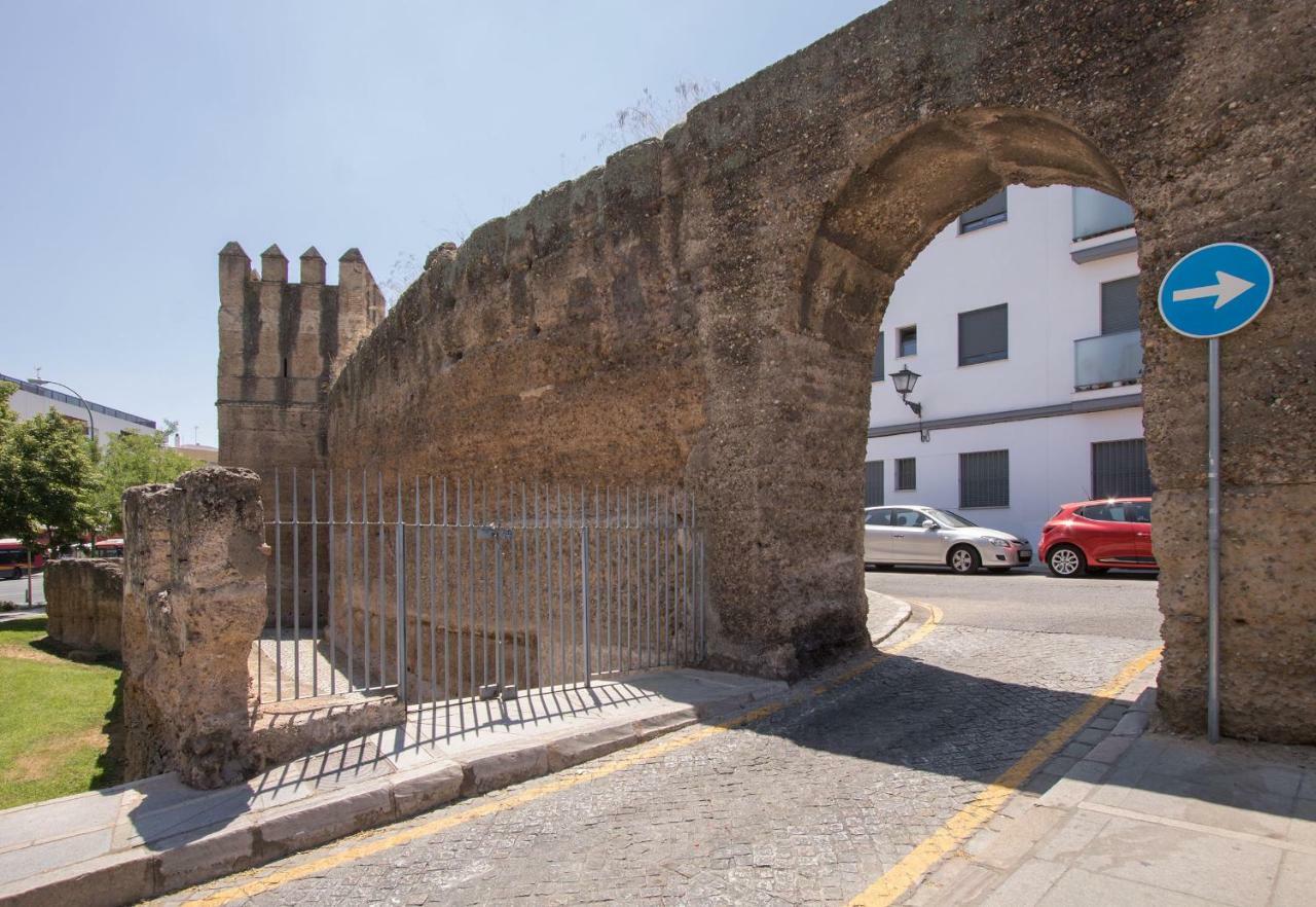 Murallas De Sevilla Apartamento Con Garaje 4 Pax Dış mekan fotoğraf
